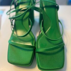 Zara Elegant Green Strappy Women's Sandals
